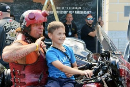 Bicicliștii din St. Petersburg