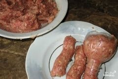 Велика сосиска в беконі - покроковий рецепт з фото