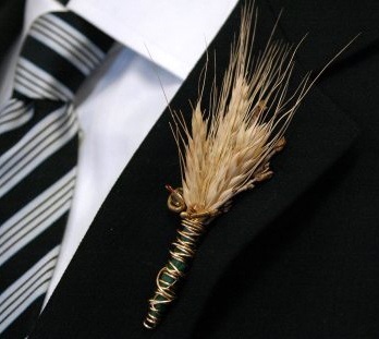 Boutonniere a spikelets