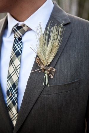 Boutonniere de la spikelets