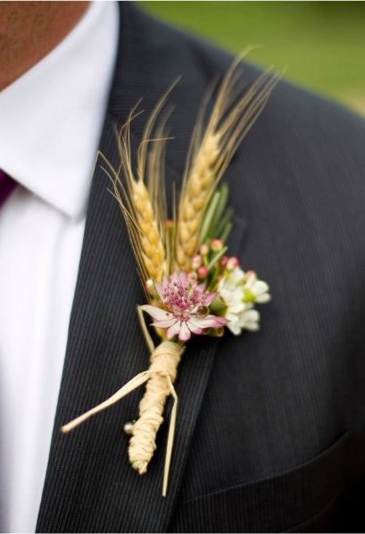 Boutonniere a spikelets