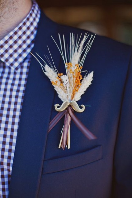 Boutonniere a spikelets