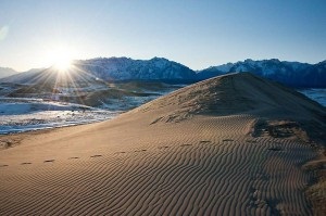 Nisipurile de la Charskie, regiunea Trans-Baikal fotografie, descriere