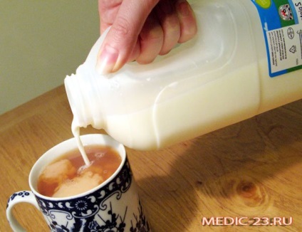 Ceai cu lapte și beneficii pentru organism, rețete de gătit, posibile contraindicații,