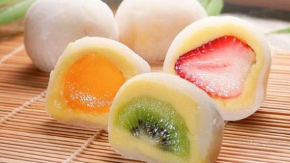 Daifuku moti dulciuri japoneze