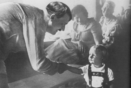Gyermekek és unokák Hitler köztünk (2 fotó)