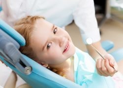 Gyermekgyógyászati ​​Dentistry - stomatosha - Jaroszlavl - kezelés nélkül félelem és a fájdalom