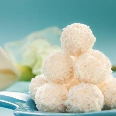 Homemade dulciuri Raffaello, toate în secret