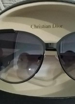 Дует Eye молив и брашнеста сянка Диор близнак комплект сенки 840 Christian Dior, цена - 260 UAH,