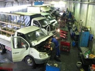 Înlocuirea gazelor de la cheia de contact în atelierul auto cu garanție