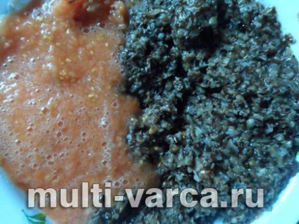 Caviar de ciuperci cu roșii și usturoi