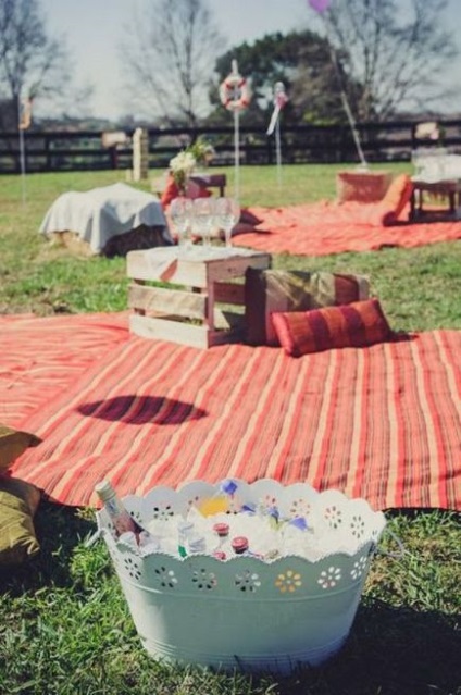 Idei pentru un picnic romantic de nunta - inspiratie nunta