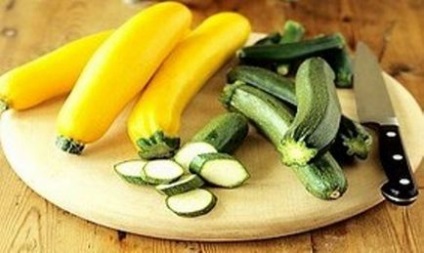Zucchini, coapte în cuptor - bucătar gustos și sănătos