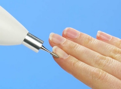 Як робити корекцію нарощених нігтів які інструменти і матеріали потрібні для корекції жіночий