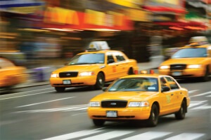 Ce fel de taxi poate călători pe o bandă dedicată în 2016, ratingul celor mai bune servicii de taxi pe regiuni