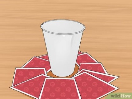 Cum să joci ceașcă de cărți pentru alcool