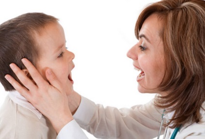 Cum sunt tratate adenoizii la copii pentru etapele de terapie, gât