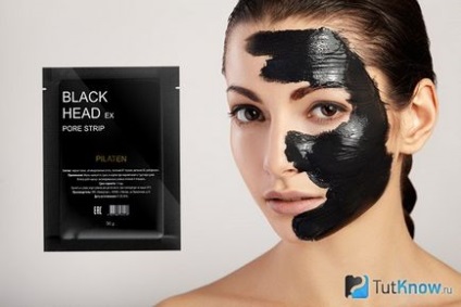 Як наносити чорну маску на обличчя