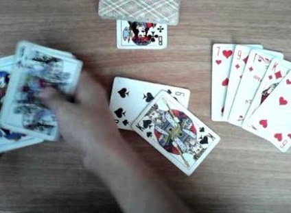 Як правильно грати в карти в дурня