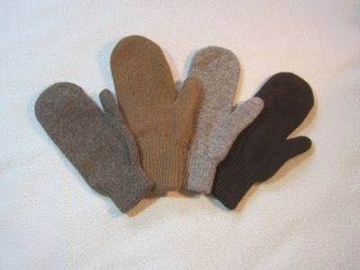 Як правильно прати рукавиці з вовни