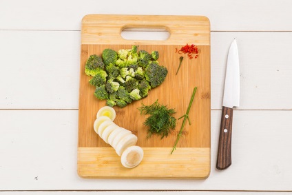 Куряча піджарка з овочами і травами покроковий рецепт - кулінарний покроковий рецепт з фото на