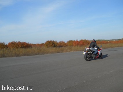 Experiența personală yamaha yzf-r1 2009 - revizuirea motocicletei yamaha yzf-r1 2009-2010 (prin ochii proprietarului)