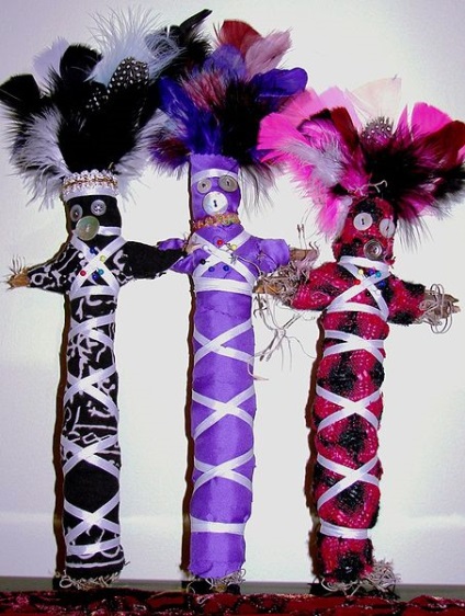 Mágikus Voodoo - babák, mítoszok és hagyományok a „voodoo” törzsek