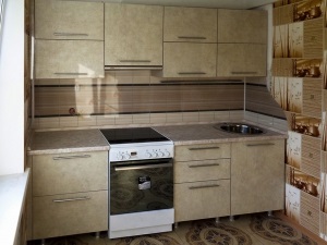 Uta companie de mobilier, la comandă bucătării în Khabarovsk ieftin, la comanda bucatarii ieftin, bucatarii la
