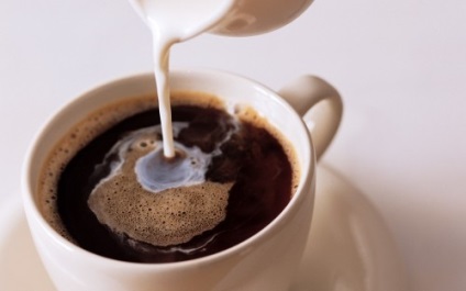 Laptele în gastrită beneficiază sau dăunează, inclusiv miere, cafea și ceai
