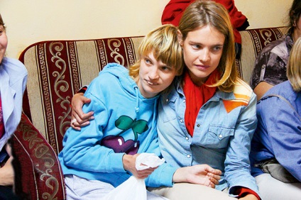Natalia Vodianova kiderült részleteit a rendőrség őrizetbe nővére autista, hello! Oroszország