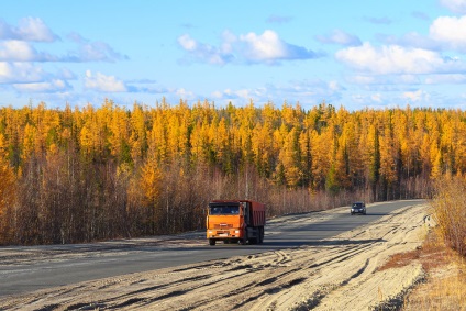 Excursie de neuitat la Siberia cu mașina vă va arăta adevărata frumusețe a țării!