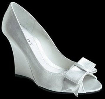 взуття нареченої