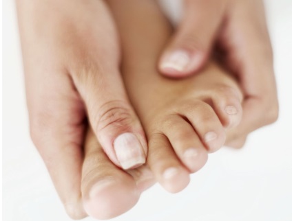 Zsibbadás a lábak térd alatt okok és a kezelés