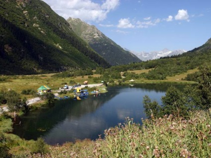 Vacanțe în Dombai în luna mai