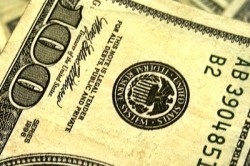 Відмінні знаки долара в ультрафіолеті основні засоби захисту