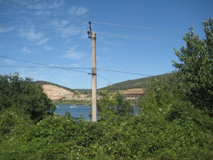 Lacul și gazonul montan din Sevastopol