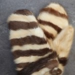 Mănuși și mănuși de unică folosință din blană de iepure