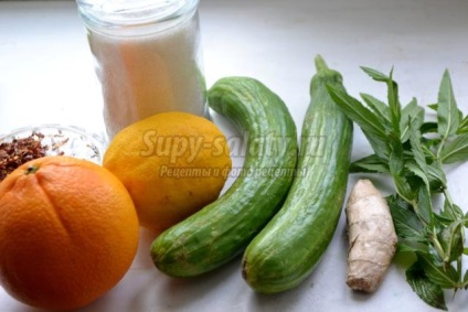 Fűszeres lekvár uborka, borsmenta és gyömbér (sós) Fűszeres lekvár uborka, borsmenta és gyömbér
