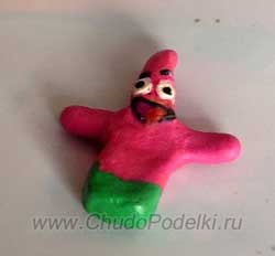 Artizanat din spongebob plasticine și patric