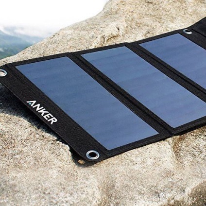 Încărcătoare portabile solare care să aleagă pentru un smartphone, iPhone sau laptop