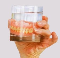 Проблеми з зубним протезом