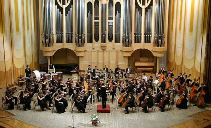 Aranjamentul instrumentelor orchestrei simfonice pe scenă