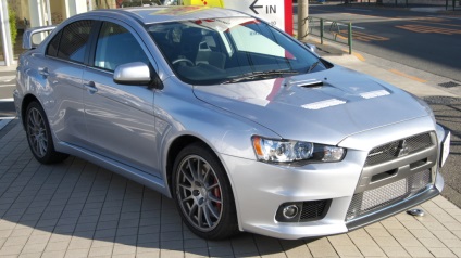 Розглянемо штатні автомагнітоли mitsubishi lancer x