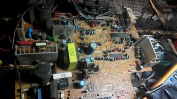 Repararea televizorului lg 21fc2rg cu rupere - nu pornește