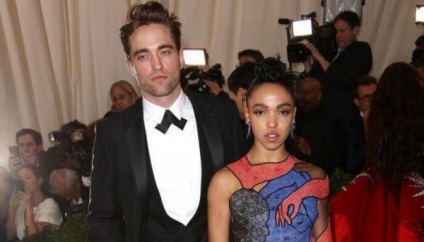 Robert Pattinson și-a schimbat mintea să se căsătorească, să arate afacerea de știri seculară de interviu pentru moda frumusețe