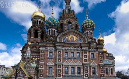 Rusia, Sankt Petersburg Templul vieții pe sânge - un templu memorial pe locul regicidului
