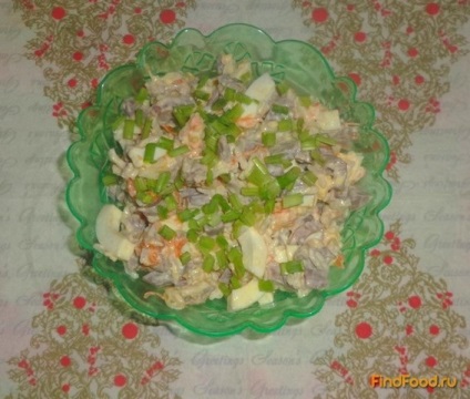 Салат з курячої печінки і сердечок рецепт з фото