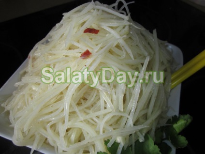 Salata din cartofi brute - o rețetă neobișnuită de feluri de mâncare cu fotografii și videoclipuri