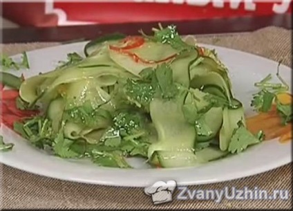 Saláta - Thai - uborka