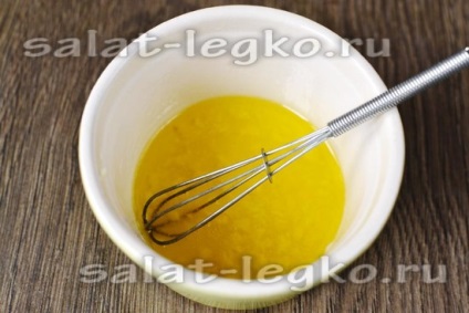 Салат - хрусткий, рецепт з фото з куркою і огірком